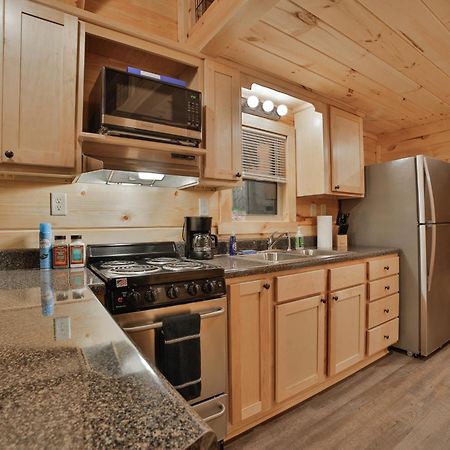 Jake Cabin Luxury Hot Tub Cabin Near Downtown تشاتانوغا المظهر الخارجي الصورة