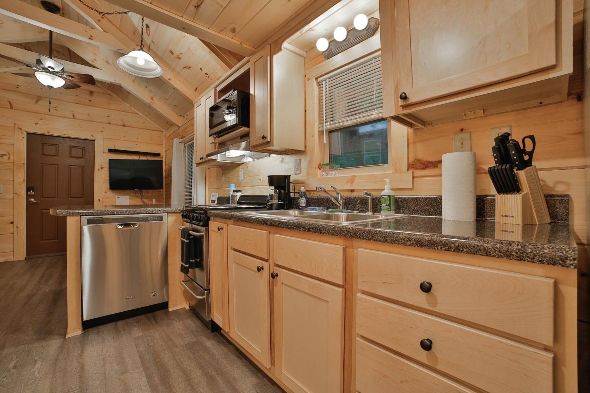 Jake Cabin Luxury Hot Tub Cabin Near Downtown تشاتانوغا المظهر الخارجي الصورة