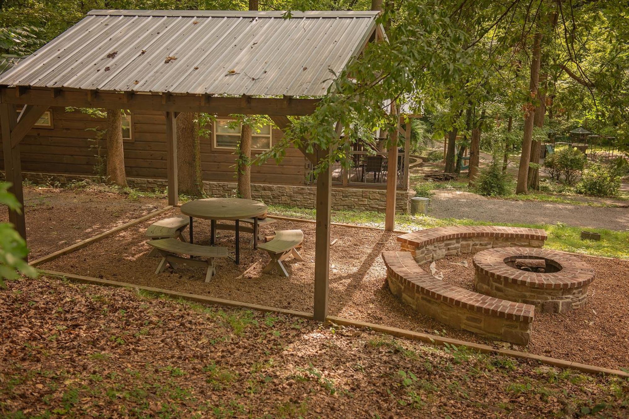 Jake Cabin Luxury Hot Tub Cabin Near Downtown تشاتانوغا المظهر الخارجي الصورة